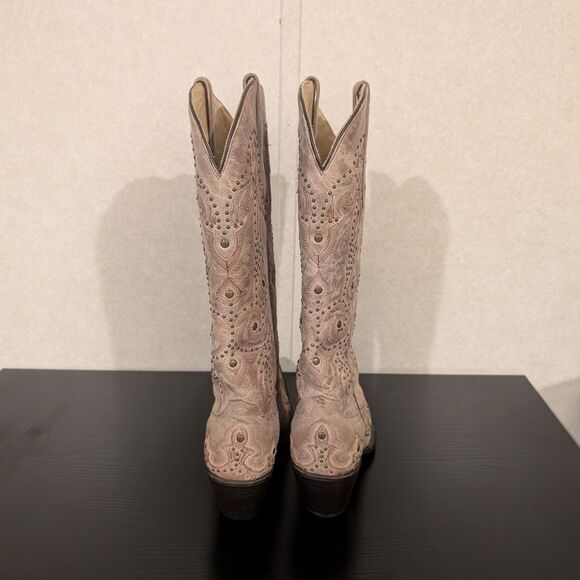 Corral Cream/Tan Studded Boots 8.5 Retired Style